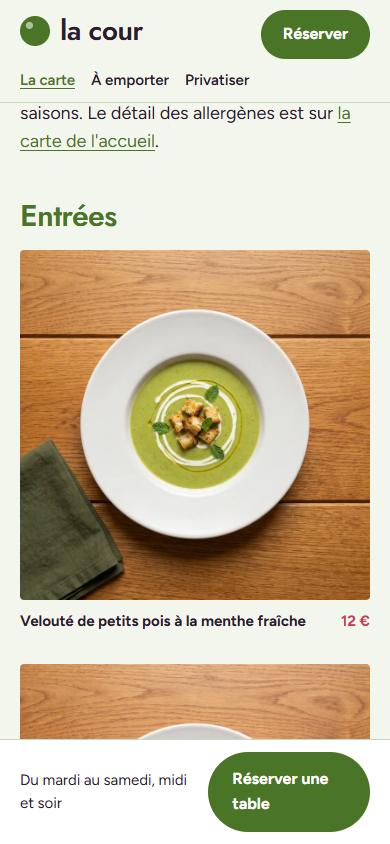La carte de La Cour en photos : velouté de petits pois à la menthe fraîche, 12 €