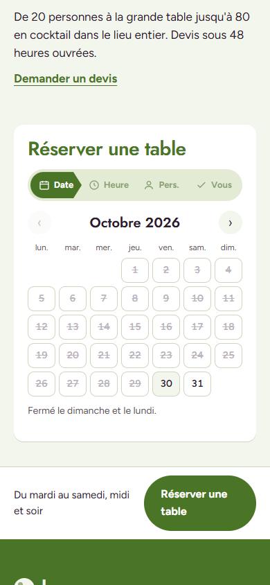 Réservation de La Cour : étapes Date, Heure, Personnes, Vous et calendrier du mois